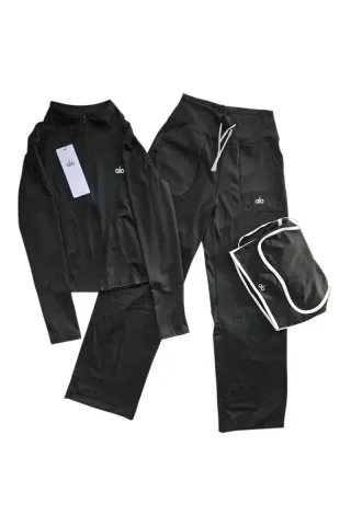 Conjunto Alo: Chaqueta, Pantalón y Sujetador