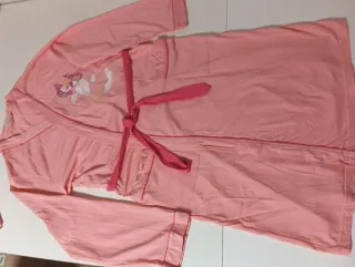 Camisón y bata premamá