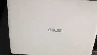 Portátil ASUS X553M Branco