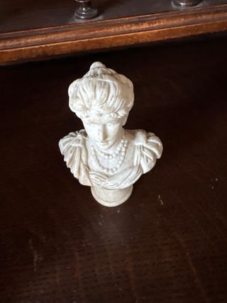 Statuetta in porcellana Bisquit