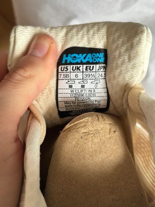 Hoka Clifton 9 Beige/Rosa