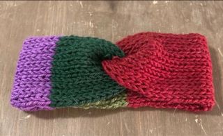 Fascia copri orecchie fatta a mano