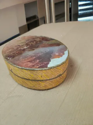 Caixa Vintage Paisagem Rio Montanhas