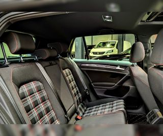 VOLKSWAGEN Golf GTI 2.0 TSI 220cv BMT