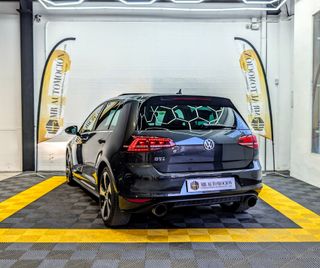 VOLKSWAGEN Golf GTI 2.0 TSI 220cv BMT