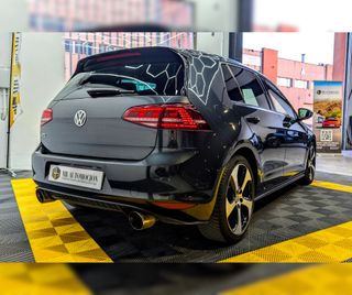 VOLKSWAGEN Golf GTI 2.0 TSI 220cv BMT