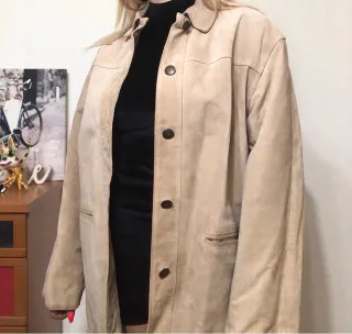 CHAQUETA DE PIEL NUEVA (TARA)