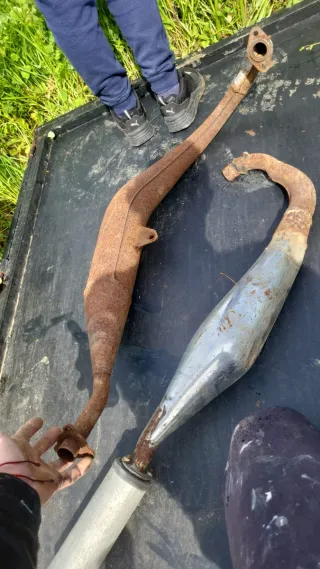 Tubo de escape de moto