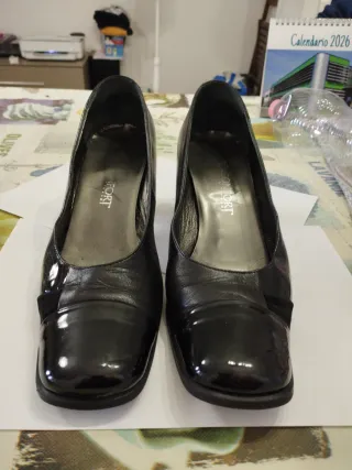 Scarpe donna vintage nere