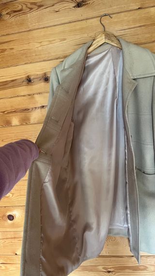 Abrigo de lana beige