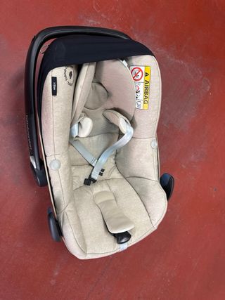 Carrito y silla de bebé