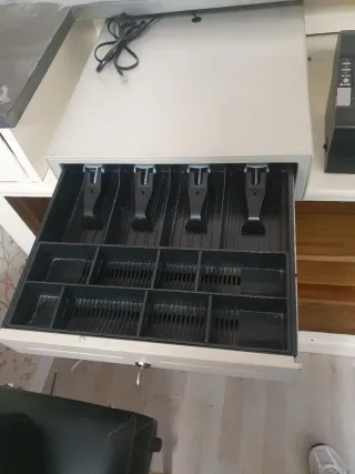 Una caja de poner el dinero