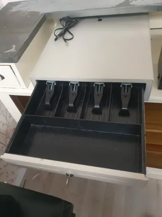 Una caja de poner el dinero