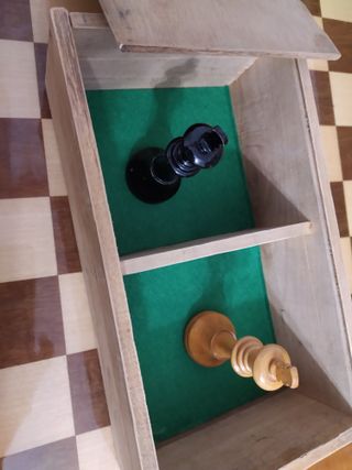 Piezas de ajedrez de madera