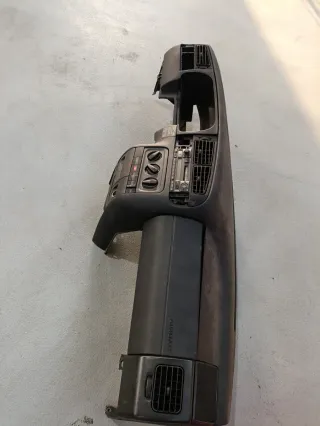 Salpicadero Golf 3.5 Cabrio + 4 paneles a juego