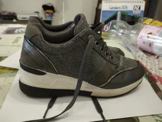 Scarpe Prendimi Vintage con lacci grigio/argento