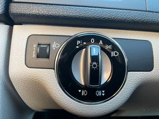 Mercedes-Benz Clase C .  Automático