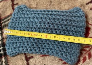 Fascia copri orecchie neonato fatta a mano