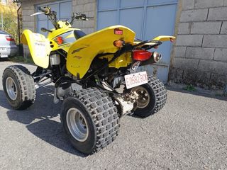 Suzuki LTZ400