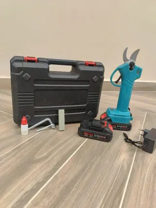 Forbici cesoia a doppia batteria 48V