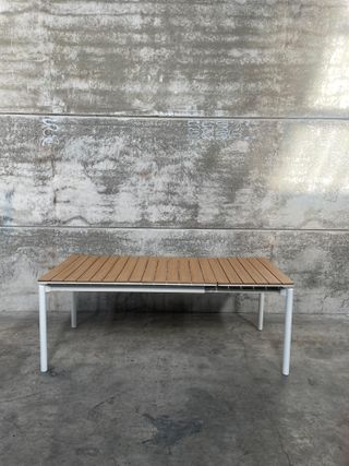 Mesa extensible de exterior Canyelles de polimadera y aluminio Blanco 140 (200) x 90 cm