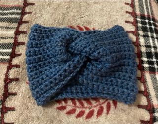 Fascia copri orecchie neonato fatta a mano