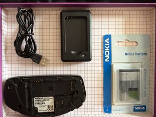 Kit Nokia N-Gage: Telefono, Batteria e Caricatore