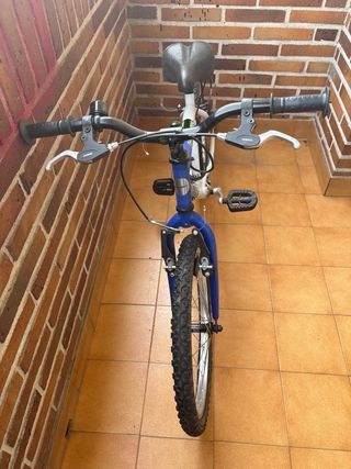 Bicicleta BMX Topbike Azul y Blanca