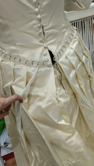 Vestido de Novia Blanco roto de seda