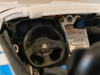 1:18 Nissan 350Z Convertible Muscle Machines 2004