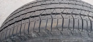 Bridgestone 255/70 R16 111T Neumático
