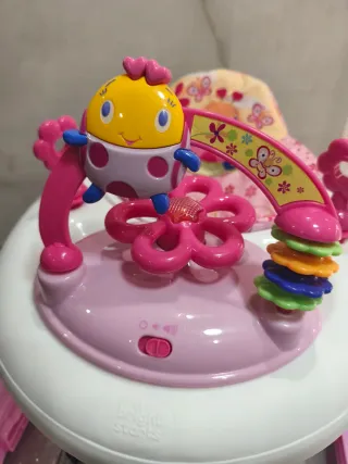 Bright Starts caminador Rosado bebe