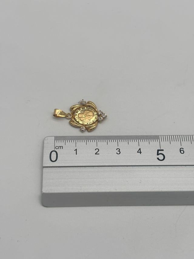 03-0095 COLGANTE ORO CON PIEDRAS