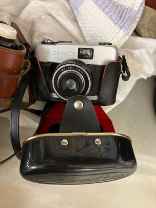 Set di fotocamere e accessori fotografici vintage