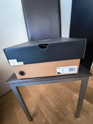 Botas UGG Classic Mini Lennox Lace Up Negras