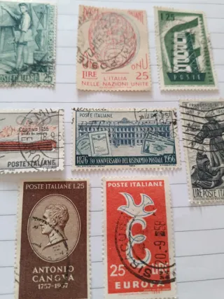 8 Francobolli Italiani Usati 1956/57