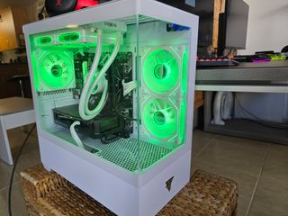 PC Gaming 32GB RAM RTX 5060 TI 15GB