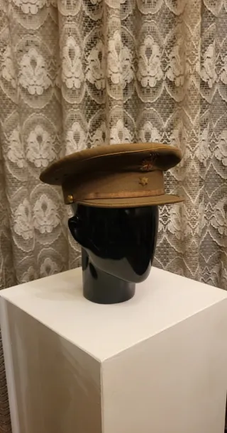 Gorra militar antigua de colección