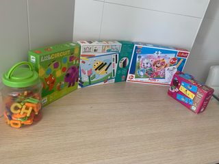 4 giochi da tavolo e lettere