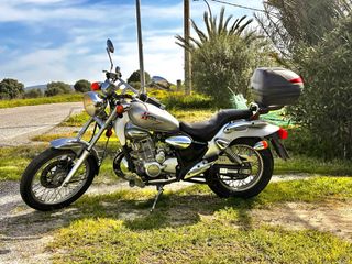 Kymco Zing 125cc Cruiser Plata