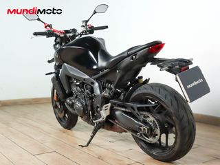 YAMAHA MT 09