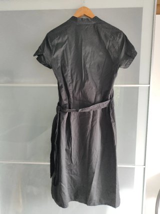 Vestido cruzado negro estilo japo