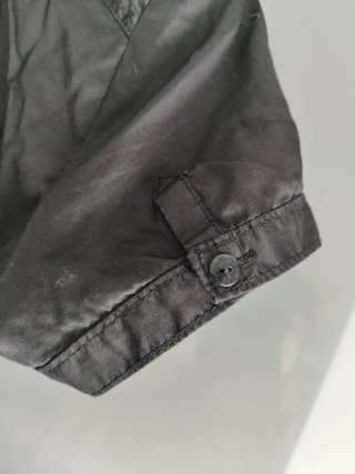 Vestido cruzado negro estilo japo
