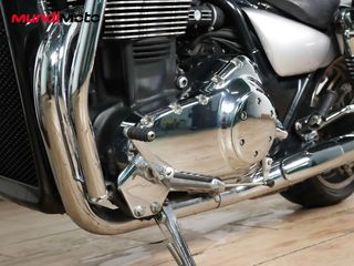 TRIUMPH THUNDERBIRD 1600