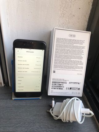 iPhone SE 128 GB Negro