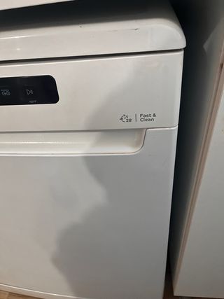 Lavavajillas Indesit solo tiene  3 años