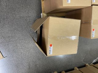 Caja de cartón 60x40x40 110 unidades unidad 2,5€/u