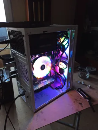 Ordenador Gamer RGB Blanco