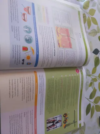 BIOLOGIA I GEOLOGIA 1 ESO CONSTRUIM MONS