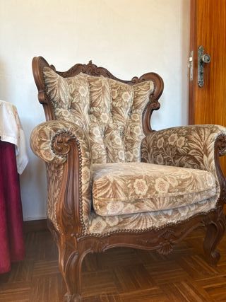 Sofá 3 lugares e Cadeirão em tecido e madeira